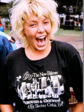 44862_137334609784265_569557058_n